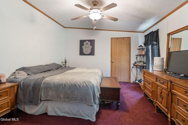 660 State Hwy 309, Johnstown, NY 12078