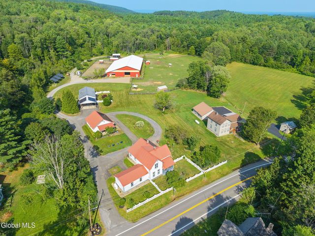 660 State Hwy 309, Johnstown, NY 12078