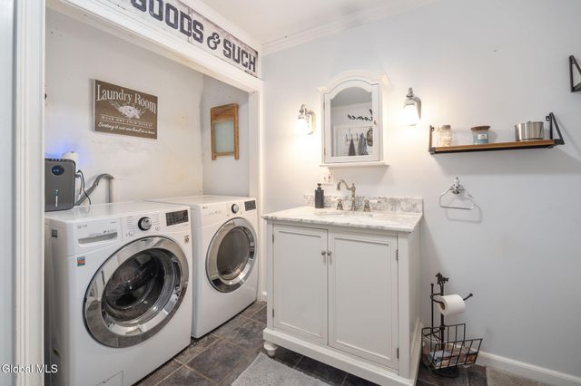 660 State Hwy 309, Johnstown, NY 12078