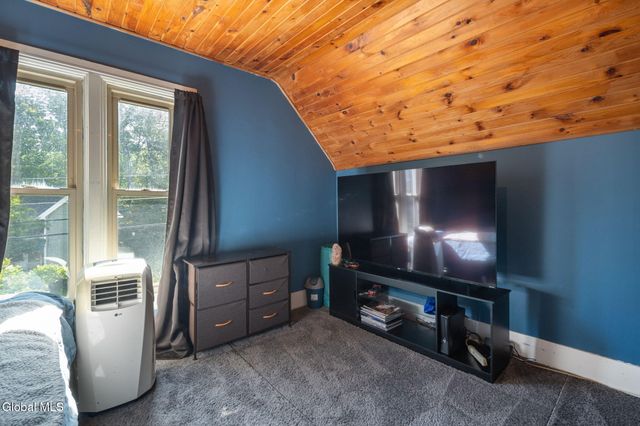 660 State Hwy 309, Johnstown, NY 12078