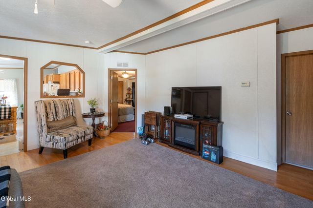 660 State Hwy 309, Johnstown, NY 12078