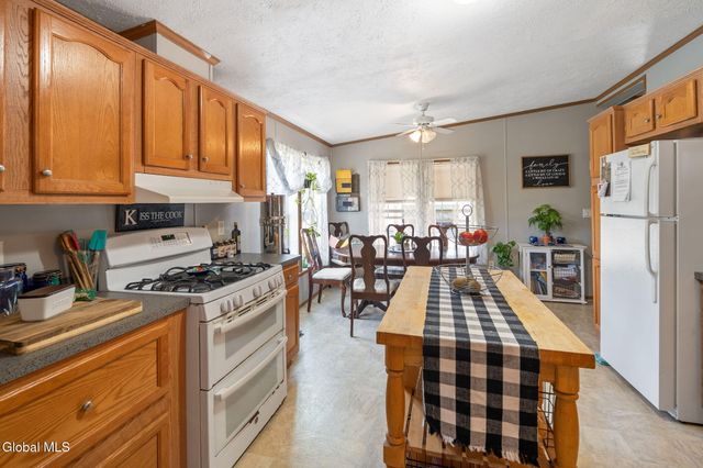 660 State Hwy 309, Johnstown, NY 12078