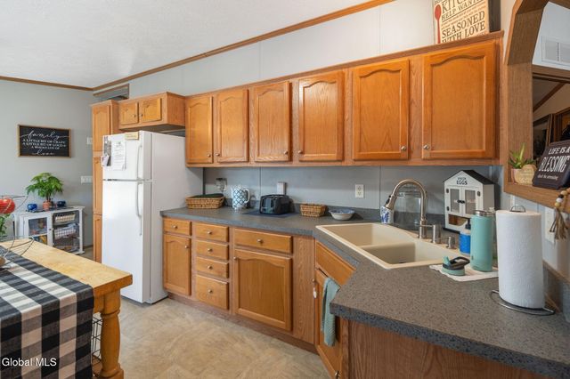 660 State Hwy 309, Johnstown, NY 12078