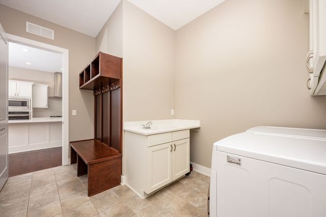 1616 Park Avenue, Des Moines, IA 50315