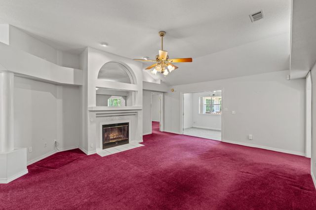 395 Lake Holley Circle, Defuniak Springs, FL 32433