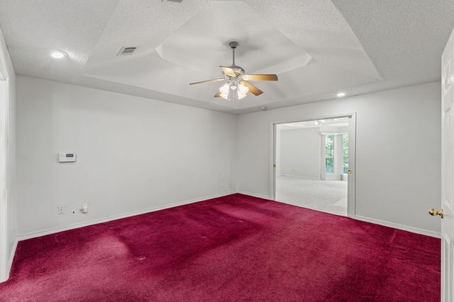 395 Lake Holley Circle, Defuniak Springs, FL 32433