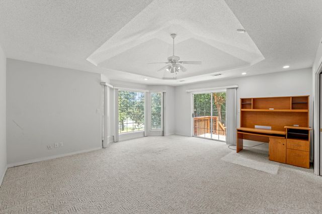 395 Lake Holley Circle, Defuniak Springs, FL 32433