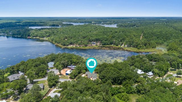 395 Lake Holley Circle, Defuniak Springs, FL 32433