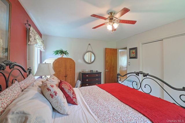 2 Mohican Road, Newburgh, NY 12550