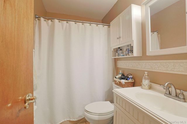 2 Mohican Road, Newburgh, NY 12550