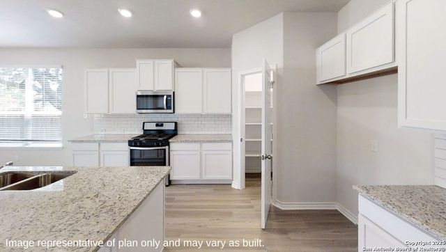 20829 Stonework Spur, San Antonio, TX 78266