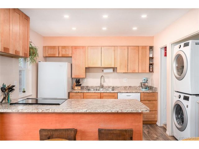 8787 Dover Cir, Arvada, CO 80005