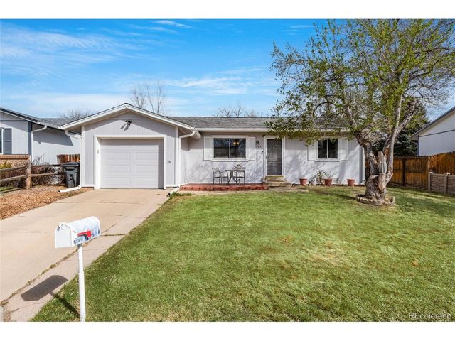 8787 Dover Cir, Arvada, CO 80005