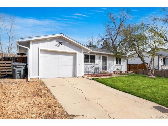 8787 Dover Cir, Arvada, CO 80005