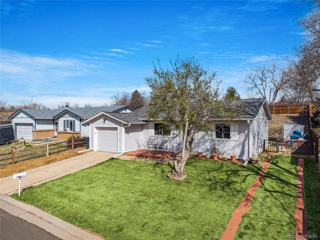 8787 Dover Cir, Arvada, CO 80005