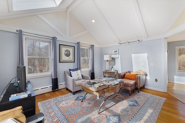 45 Camp St, Paxton, MA 01612