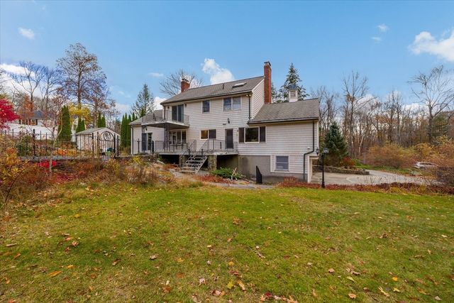 45 Camp St, Paxton, MA 01612