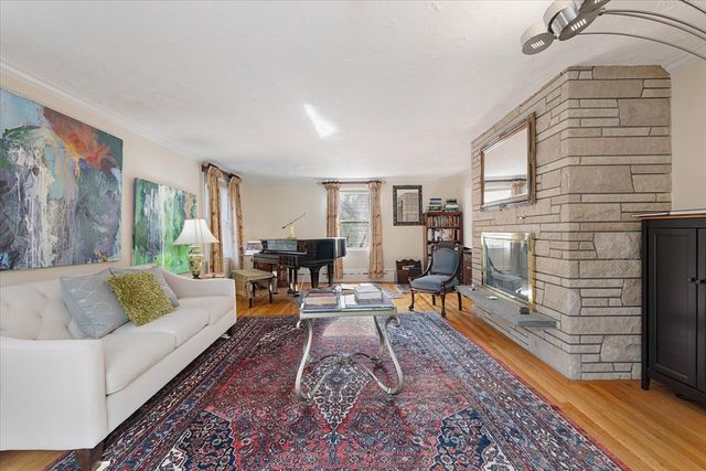 45 Camp St, Paxton, MA 01612