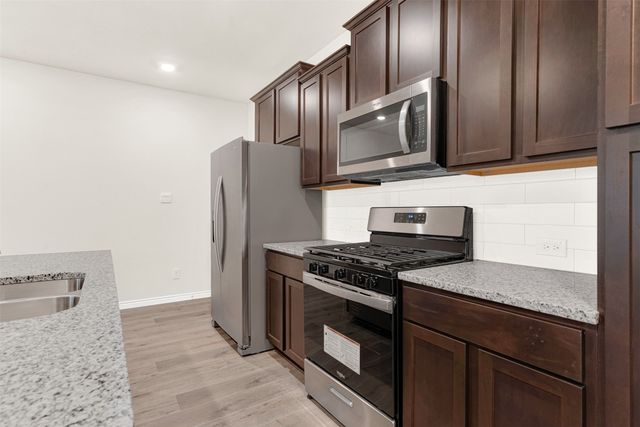 1943 Hellams Lane, Royse City, TX 75189