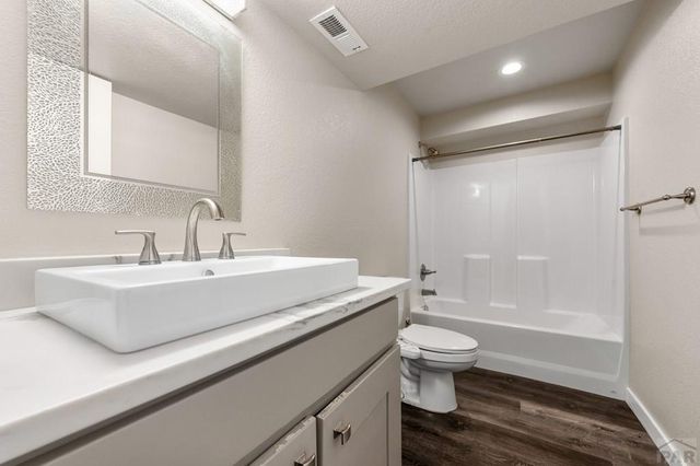 2210 Antelope Way, Pueblo, CO 81005