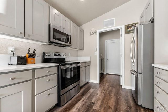 2210 Antelope Way, Pueblo, CO 81005