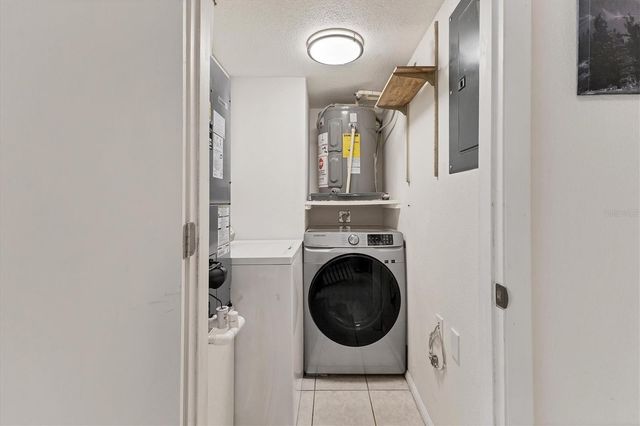 7203 CURTISS AVENUE 1C, Sarasota, FL 34231