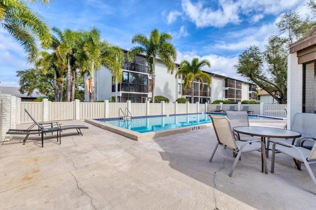 7203 CURTISS AVENUE 1C, Sarasota, FL 34231