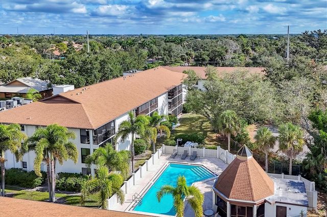 7203 CURTISS AVENUE 1C, Sarasota, FL 34231