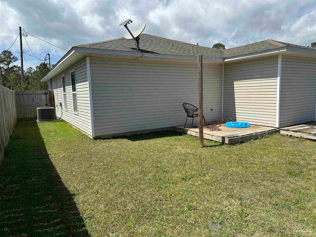 8867 Mary Fleming Dr, Pensacola, FL 32507