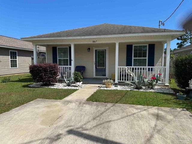 8867 Mary Fleming Dr, Pensacola, FL 32507
