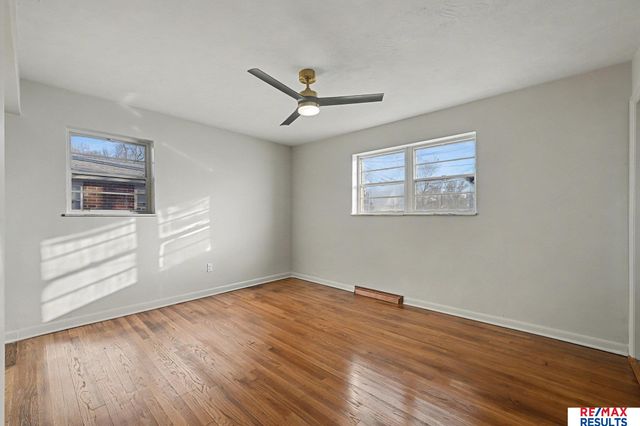 8339 Izard Street, Omaha, NE 68114