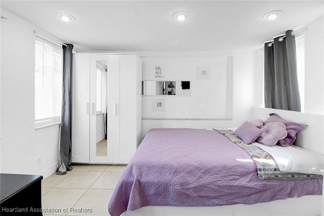 6810 Farragut Street, Hollywood, FL 33024