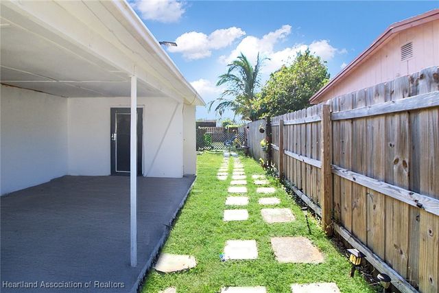 6810 Farragut Street, Hollywood, FL 33024