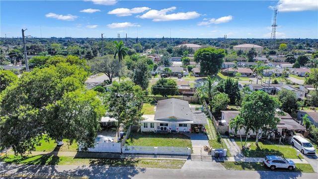 6810 Farragut Street, Hollywood, FL 33024