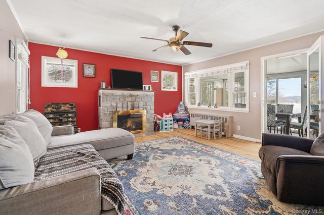 718 Hill Drive, Mahopac, NY 10541