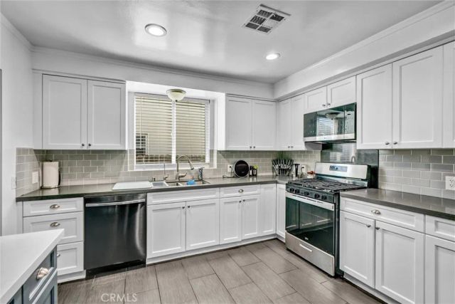 14359 Cohasset, Van Nuys, CA 91405