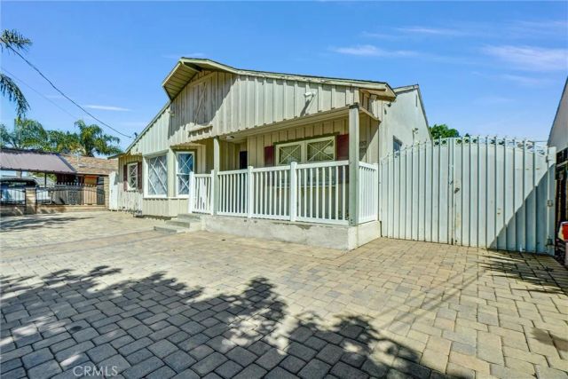 14359 Cohasset, Van Nuys, CA 91405