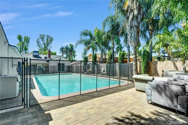 14359 Cohasset, Van Nuys, CA 91405
