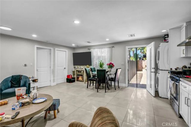 14359 Cohasset, Van Nuys, CA 91405
