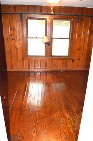 613 N Virginia Street, Terrell, TX 75160