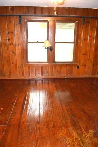 613 N Virginia Street, Terrell, TX 75160