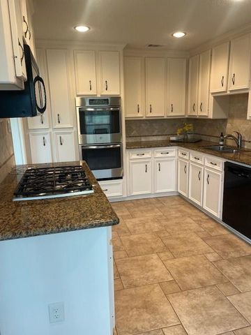 3708 Masters Court, League City, TX 77573