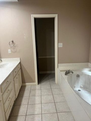 3708 Masters Court, League City, TX 77573