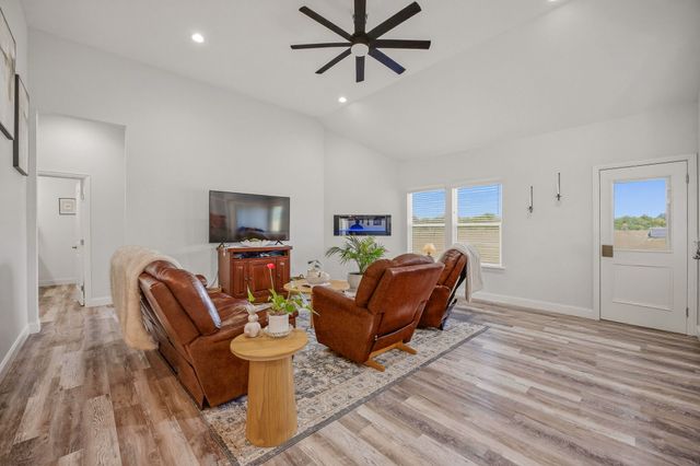 689 Dill Road, Weatherford, TX 76085