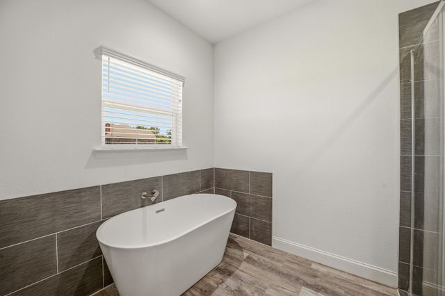 689 Dill Road, Weatherford, TX 76085