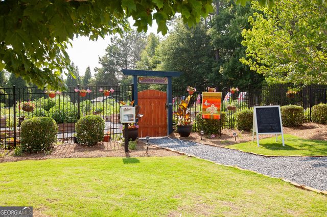 3418 Cresswind Parkway SW, Gainesville, GA 30504