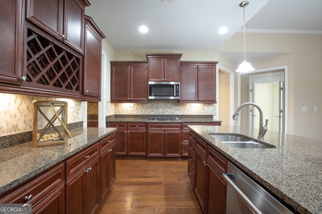 3418 Cresswind Parkway SW, Gainesville, GA 30504