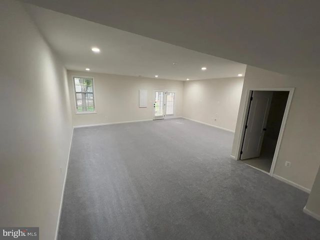 42885 EDGEGROVE HEIGHTS TER, Ashburn, VA 20148