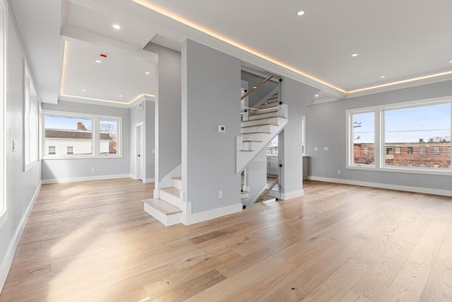 308 Newton Street 1A, Waltham, MA 02453