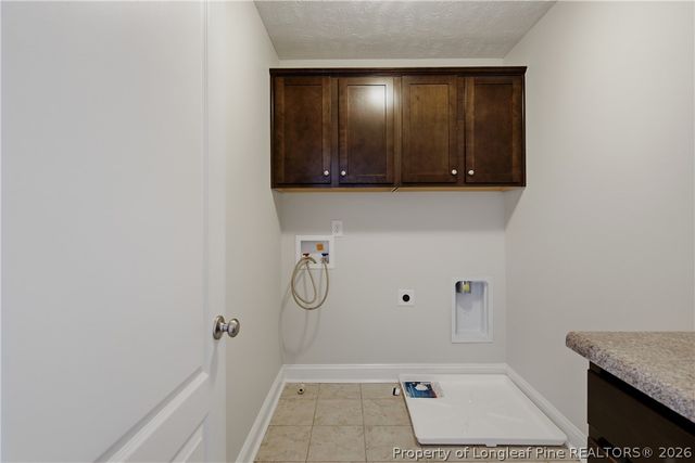 2438 Market Hill Drive, Fayetteville, NC 28306